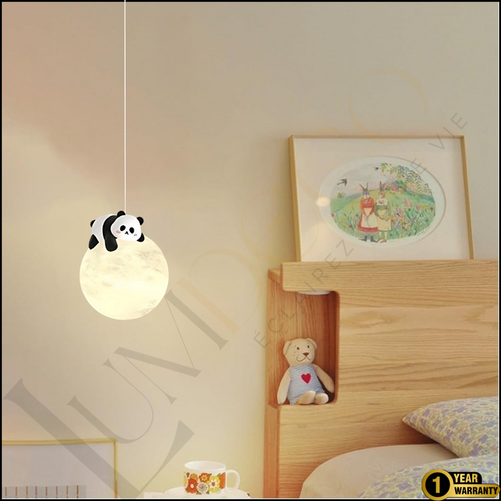 Suspension Panda Moon